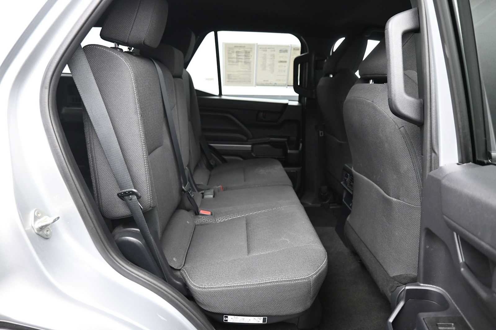 Certified 2025 Toyota 4Runner SR5 AWD/4WD image 24