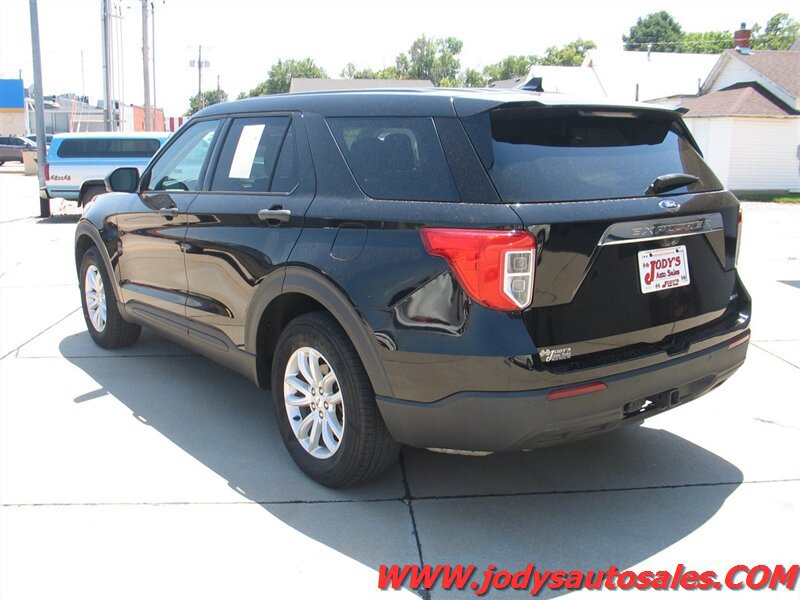 Used 2020 Ford Explorer 4WD w/ Class III Trailer Tow Package image 31