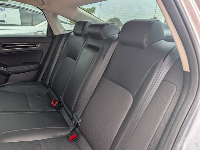 Used 2023 Honda Civic Touring image 28
