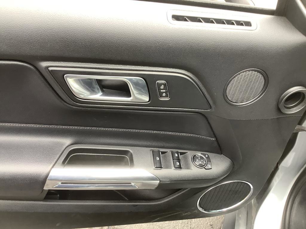 Used 2023 Ford Mustang Premium image 10