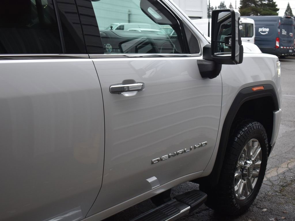 Used 2021 GMC Sierra 2500 Denali w/ Denali Ultimate Package image 10