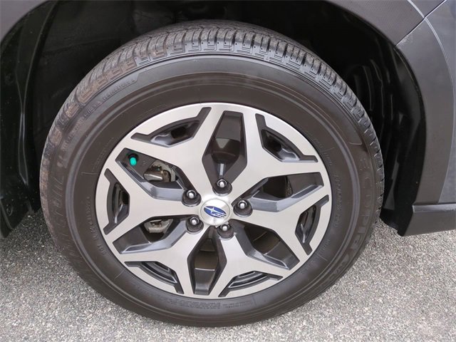 Used 2022 Subaru Forester Premium w/ Popular Package #2 image 11