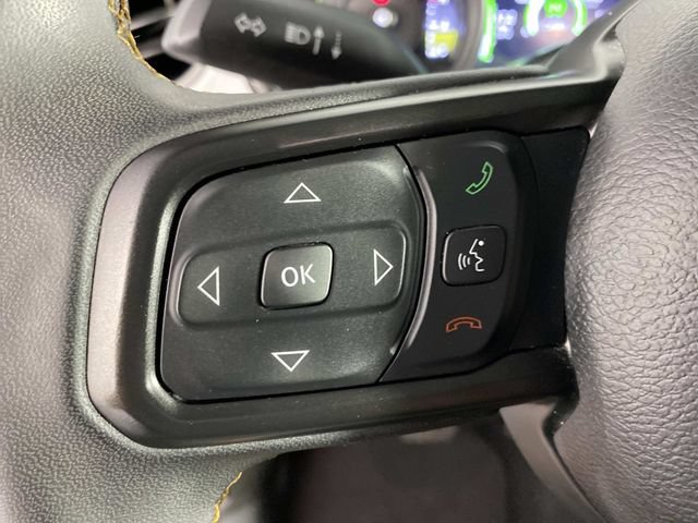 Used 2024 Jeep Wrangler Unlimited AWD/4WD image 19