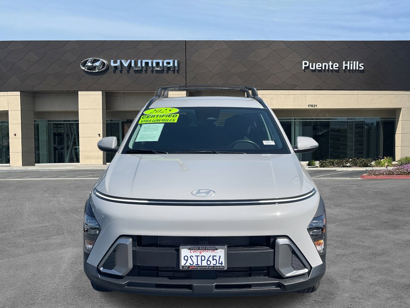 Certified 2025 Hyundai Kona SEL image 2