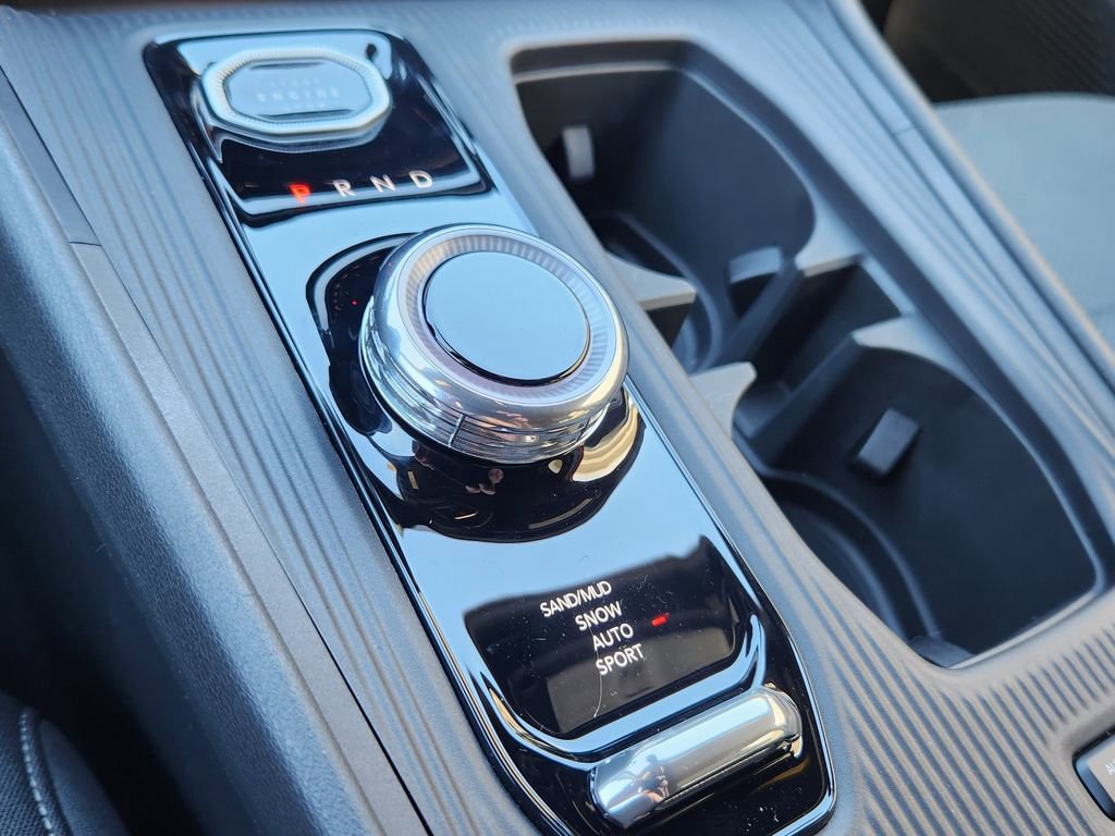 New 2026 Jeep Cherokee Laredo image 13