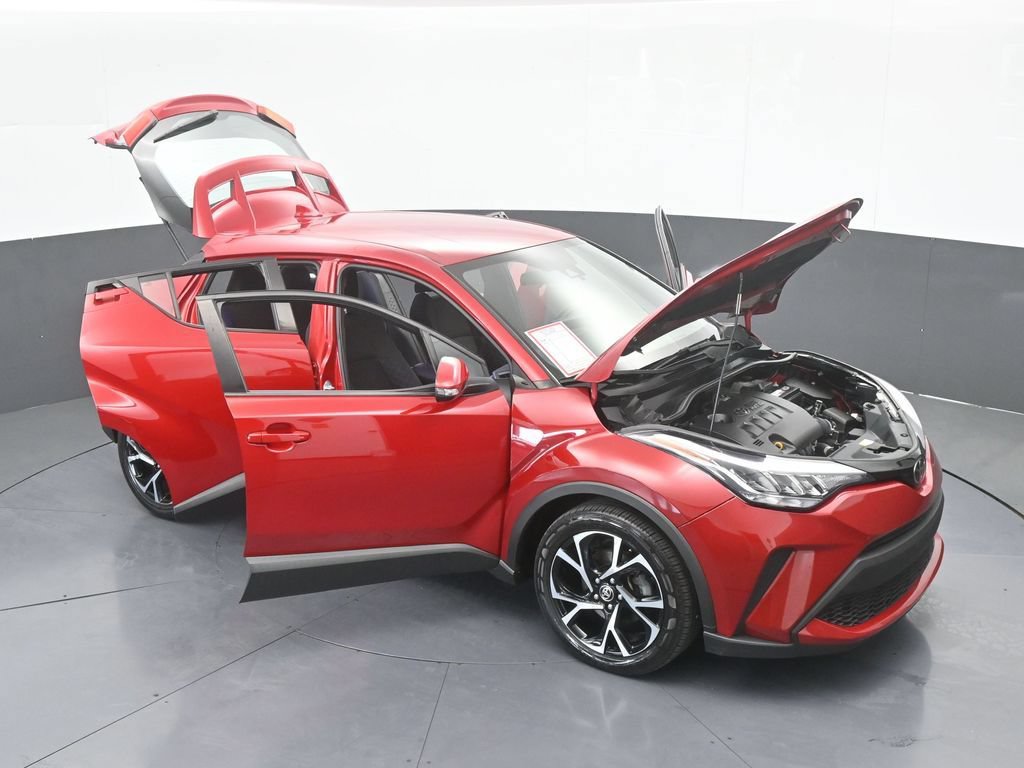 Used 2021 Toyota C-HR XLE FWD image 70