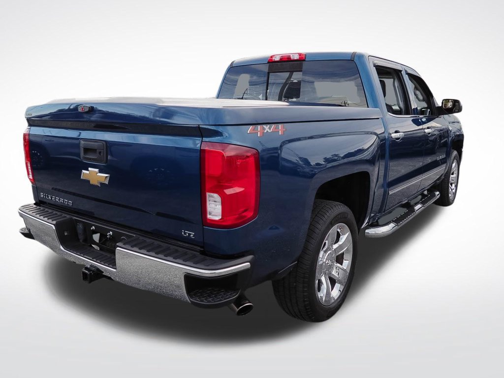 Used 2018 Chevrolet Silverado 1500 LTZ w/ Sport Package AWD/4WD image 7