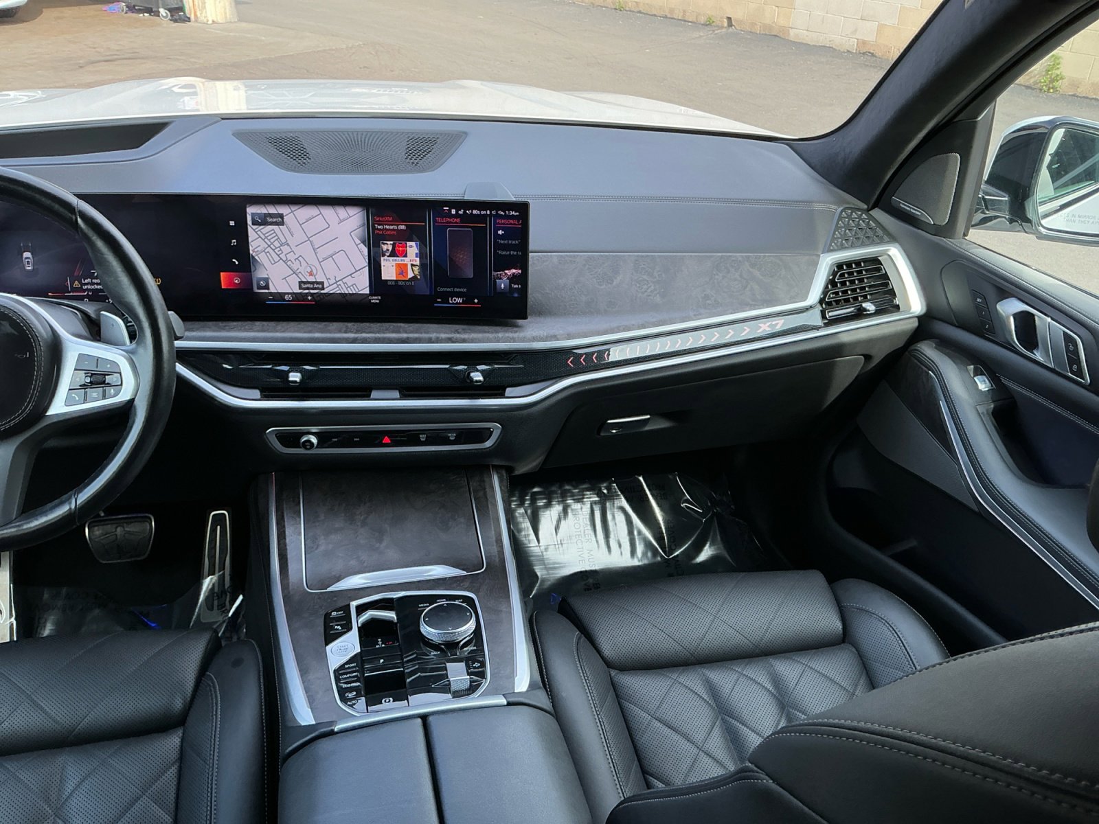 Used 2023 BMW X7 xDrive40i w/ M Sport Package image 16
