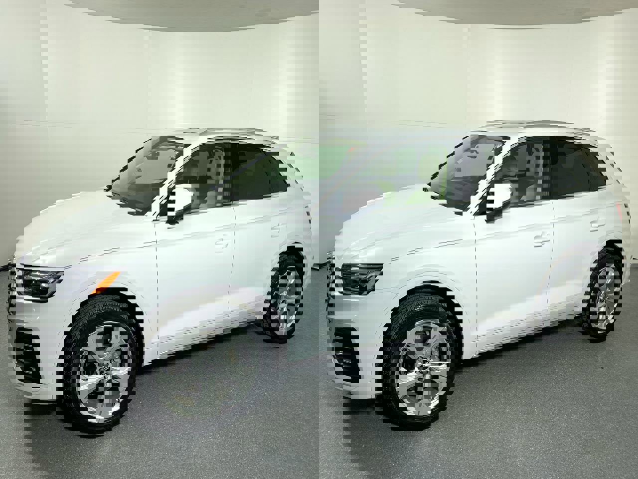 Used 2021 Audi Q5 Premium Plus w/ Premium Plus Package image 25