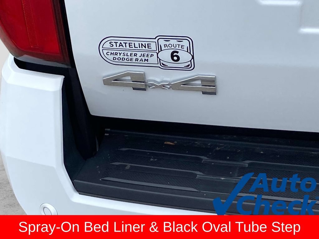 Used 2025 Toyota Tacoma SR5 AWD/4WD image 5