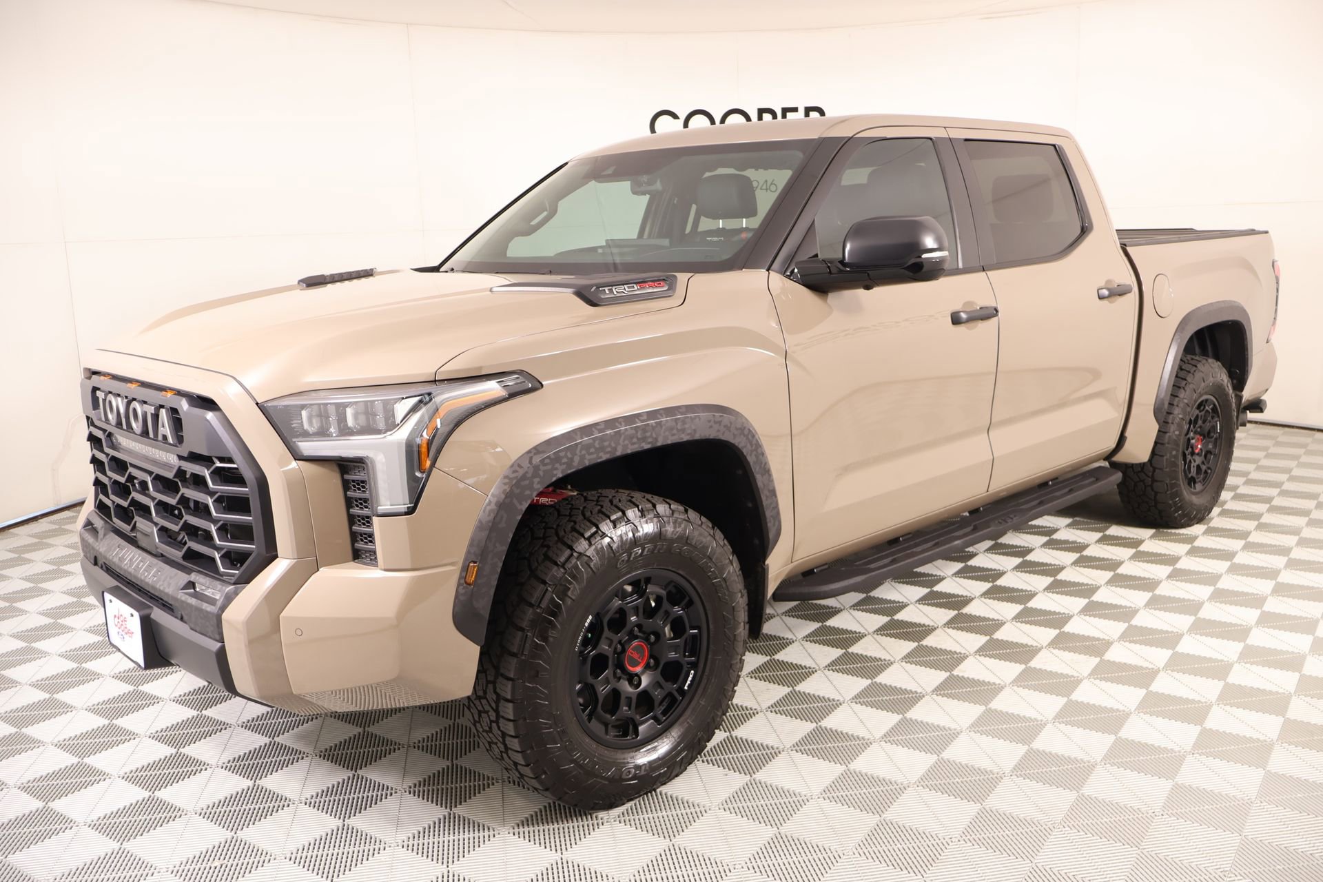Used 2025 Toyota Tundra TRD Pro AWD/4WD image 11