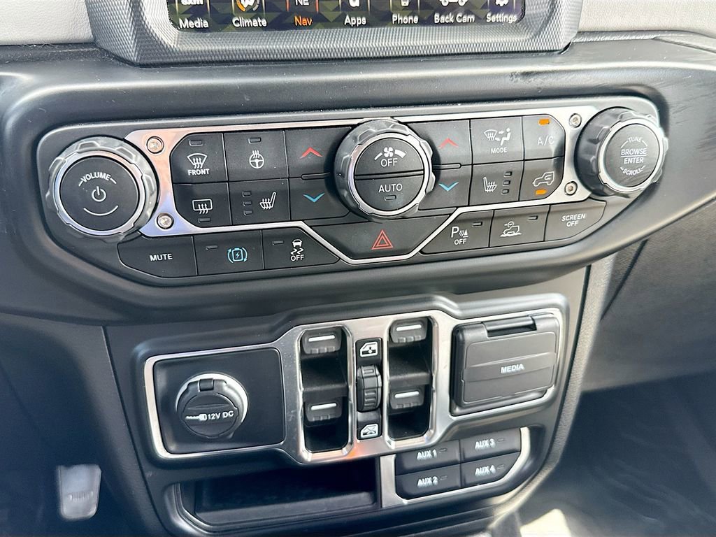 Used 2021 Jeep Wrangler Unlimited Sahara image 17