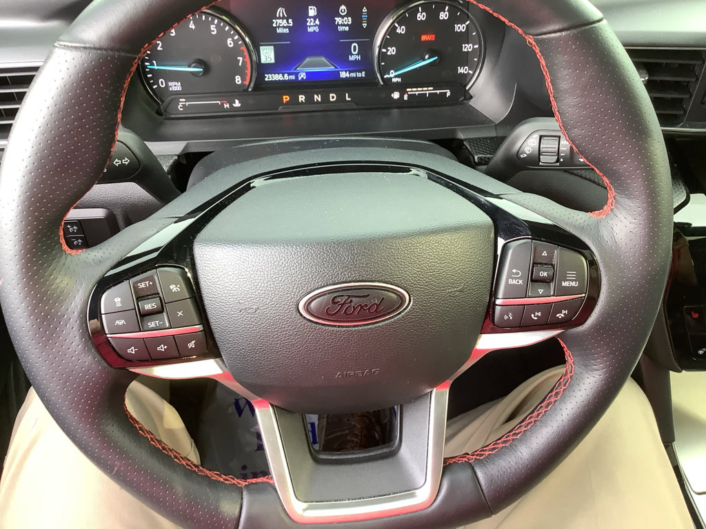 Used 2024 Ford Explorer ST-Line w/ Class IV Trailer Tow Package image 15