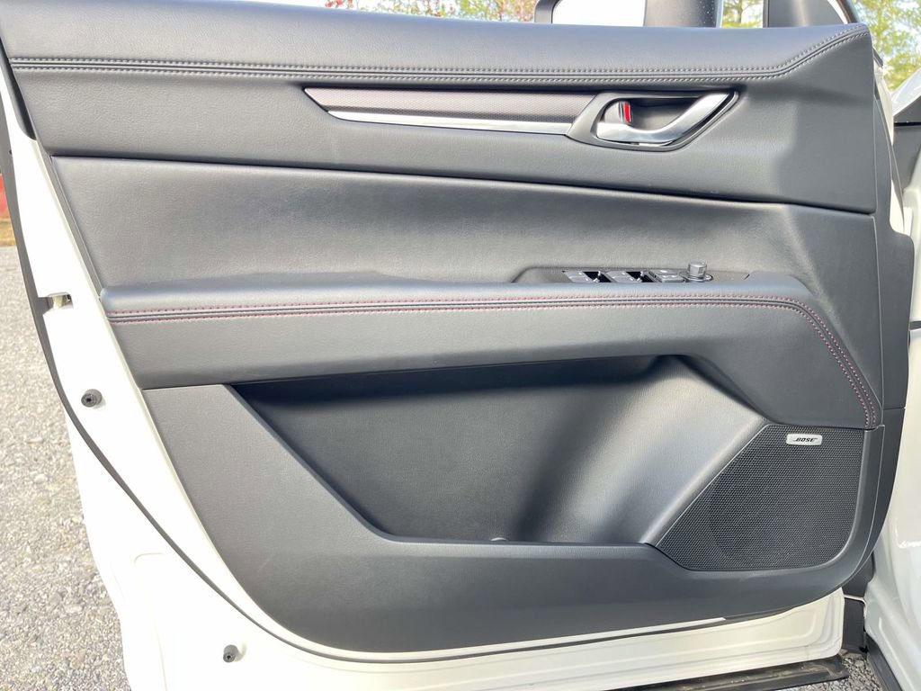 New 2025 MAZDA CX-5 Carbon Edition image 11