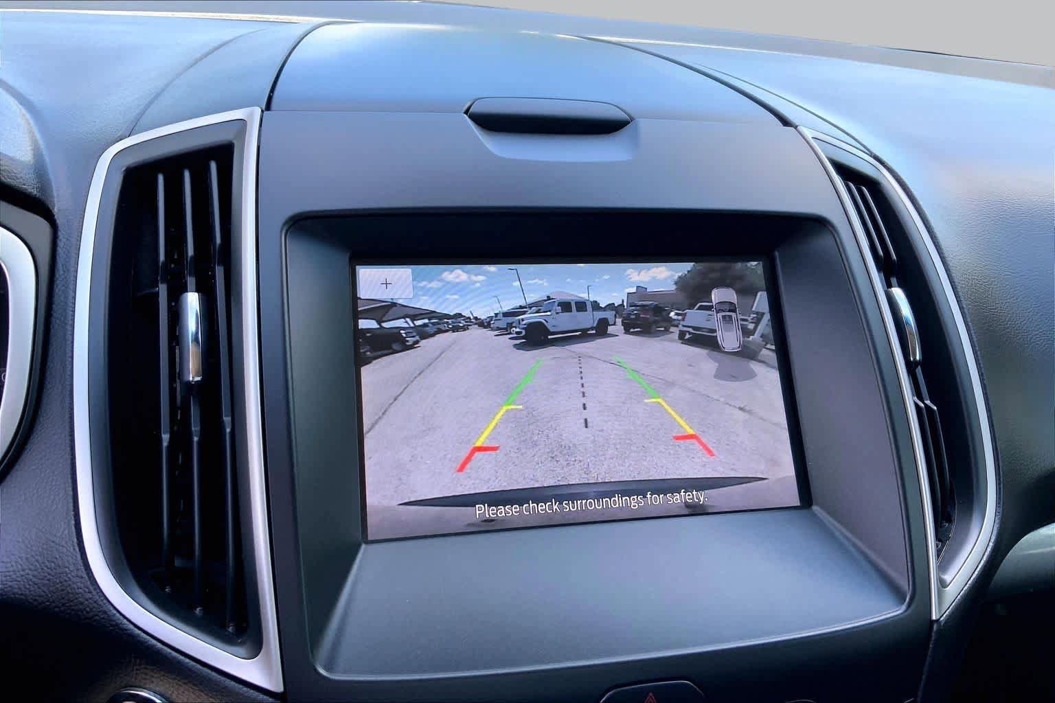 Used 2019 Ford Edge SEL w/ Equipment Group 201A FWD image 24