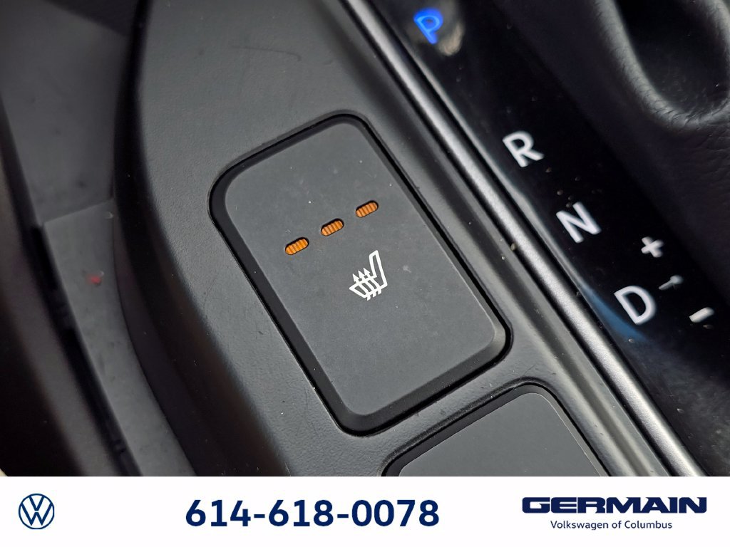 Used 2015 Hyundai Santa Fe Sport w/ Option Group 02 FWD image 36