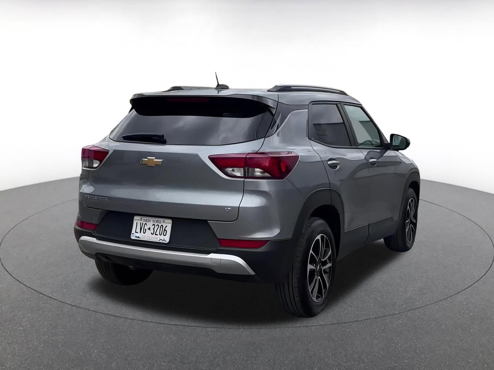 Used 2025 Chevrolet TrailBlazer LT image 14