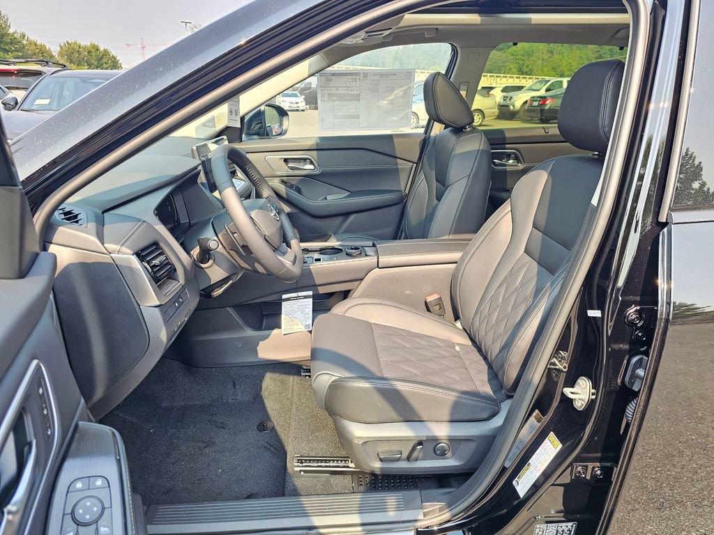 New 2026 Nissan Rogue Platinum w/ Platinum Premium Package AWD/4WD image 20