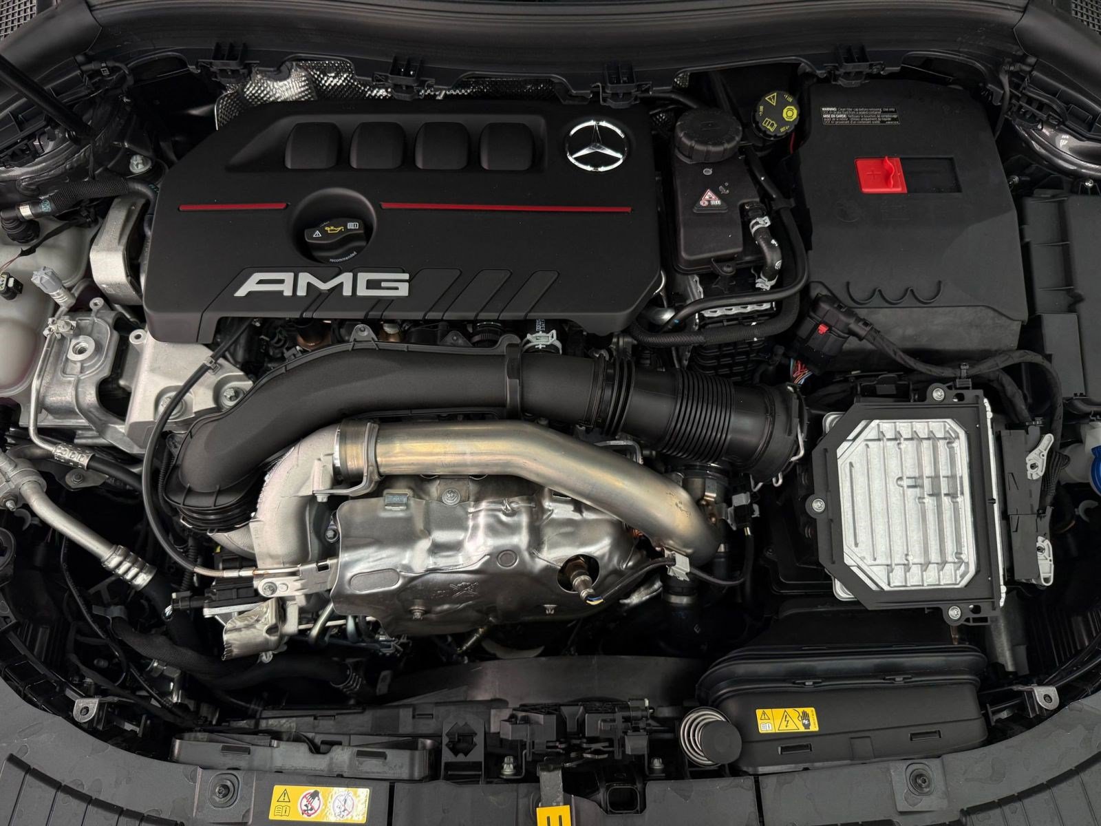 New 2026 Mercedes-Benz GLA 35 AMG 4MATIC image 32