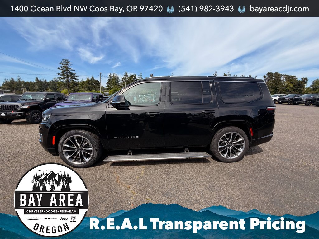 Used 2025 Jeep Wagoneer Series III w/ Premium Group I AWD/4WD image 9