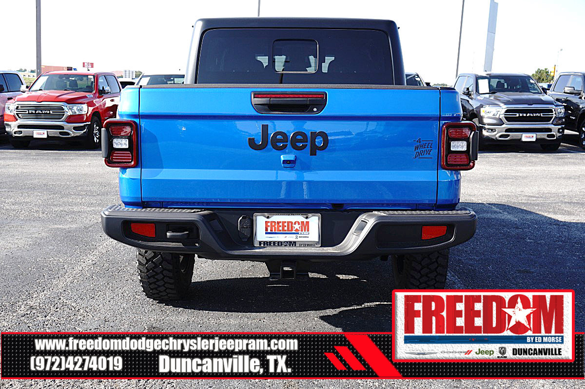 New 2026 Jeep Gladiator Sport AWD/4WD image 4