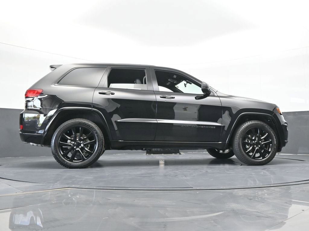 Used 2021 Jeep Grand Cherokee Laredo X RWD image 56