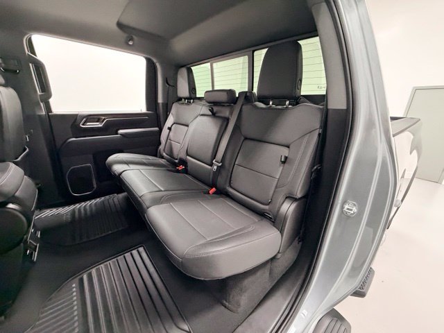 Certified 2025 Chevrolet Silverado 2500 LT w/ Leather Package AWD/4WD image 23