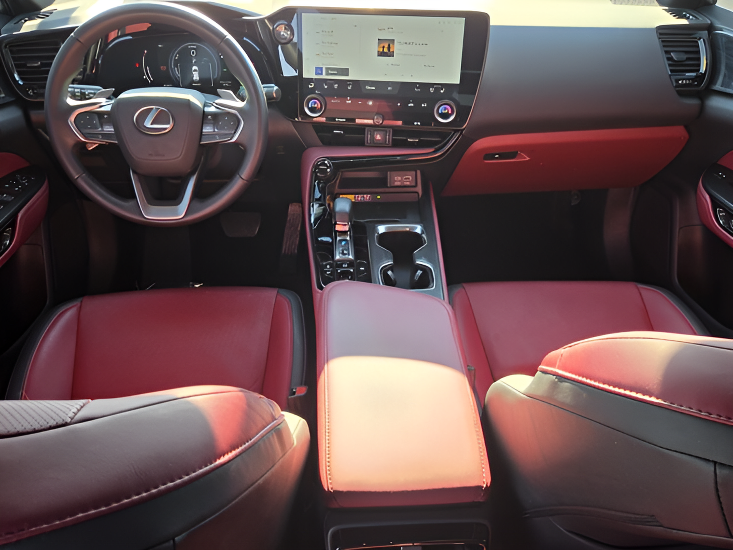 Used 2024 Lexus NX 350h AWD image 12