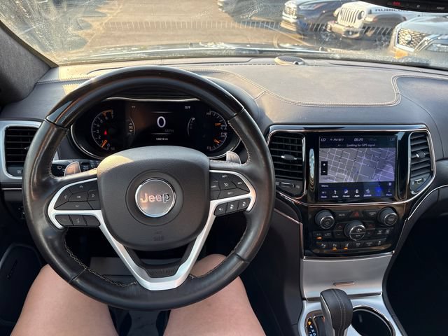 Used 2019 Jeep Grand Cherokee Summit w/ Skid Plate Group AWD/4WD image 10