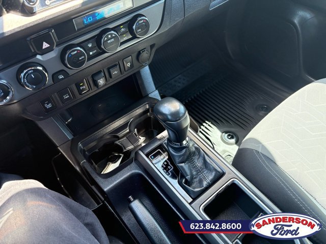 Used 2021 Toyota Tacoma TRD Off-Road w/ Technology Package AWD/4WD image 19