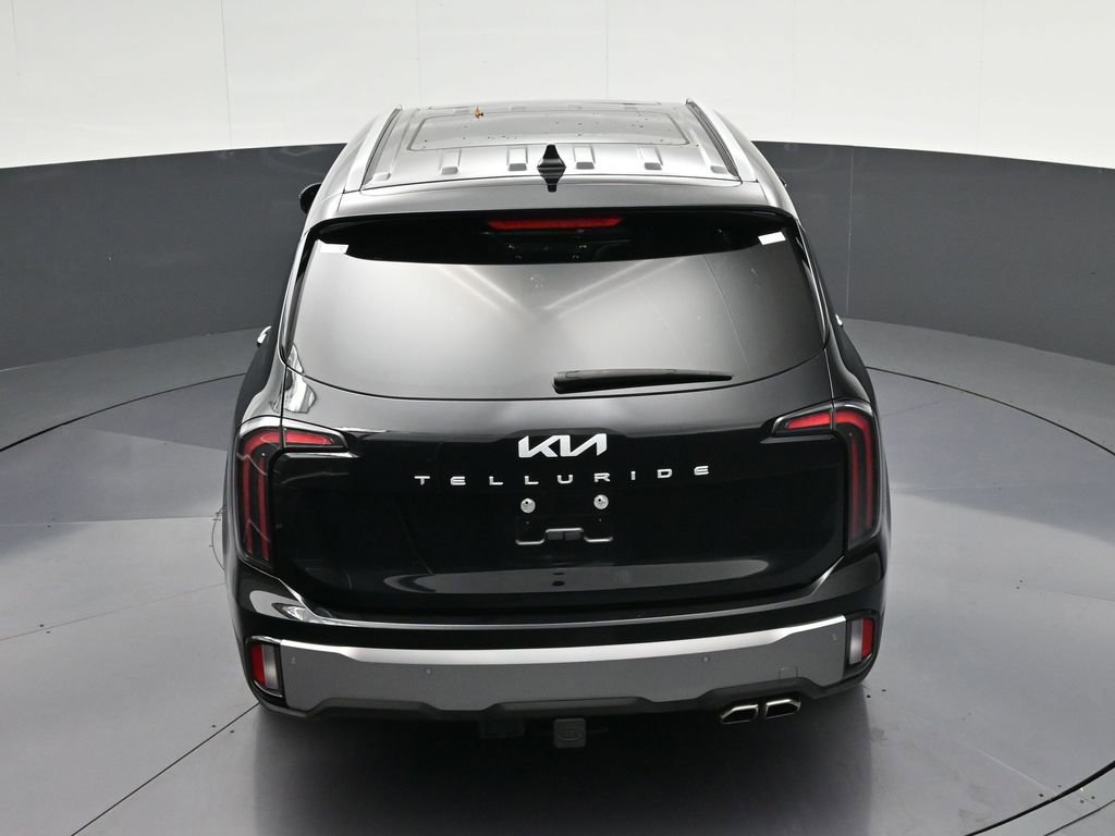 Used 2024 Kia Telluride SX w/ Towing Package FWD image 21