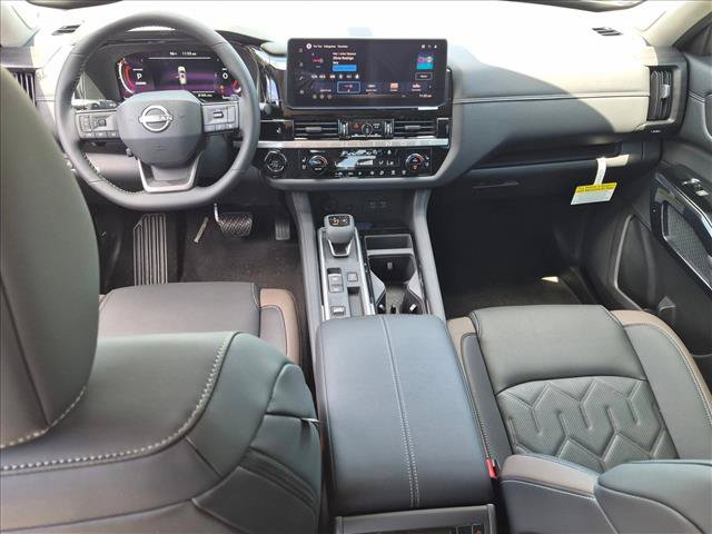 New 2026 Nissan Pathfinder Platinum FWD image 13