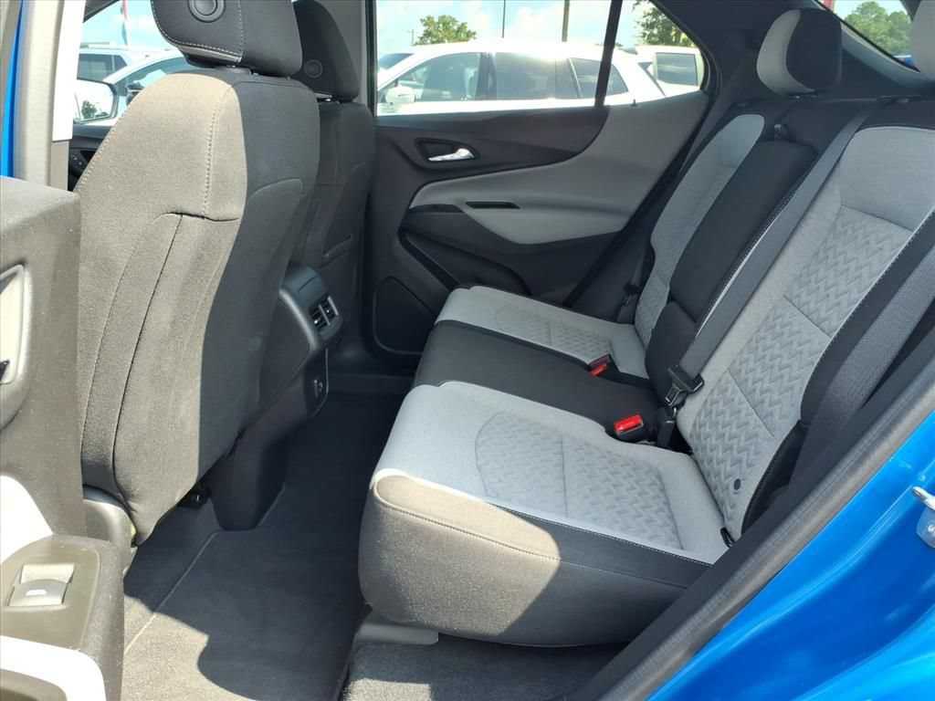Used 2024 Chevrolet Equinox LS w/ LS Convenience Package FWD image 16