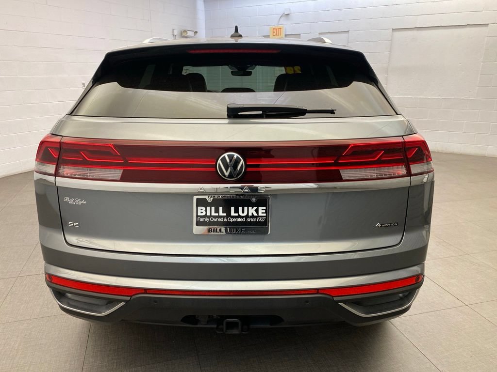 Used 2024 Volkswagen Atlas Cross Sport SE AWD/4WD image 8