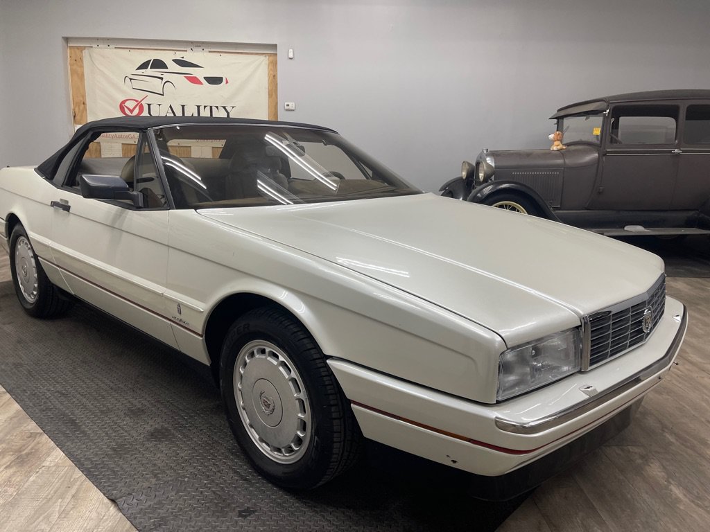 Used 1992 Cadillac Allante FWD image 15