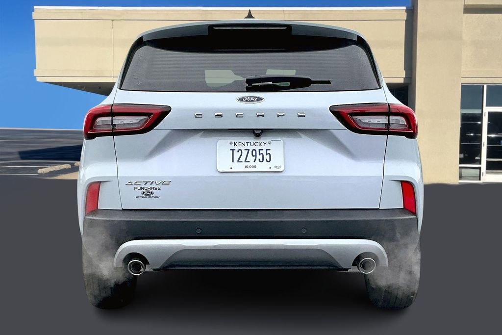 New 2025 Ford Escape Active w/ Active Premium Tech Pack image 4