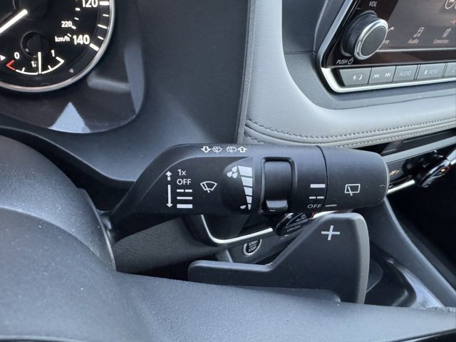 Used 2023 Nissan Rogue SV image 26