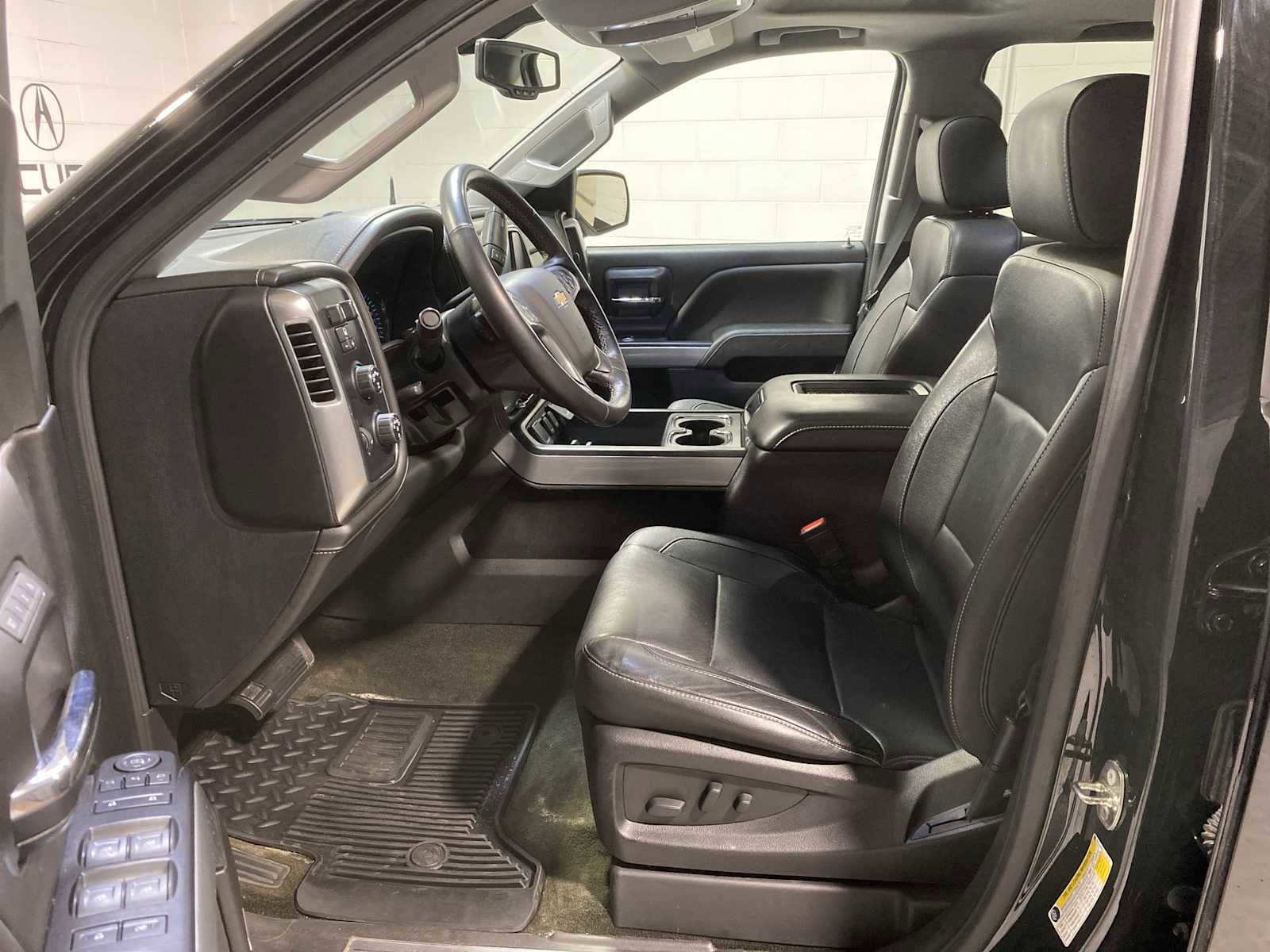 Used 2018 Chevrolet Silverado 1500 LTZ Z71 w/ LTZ Plus Package AWD/4WD image 2