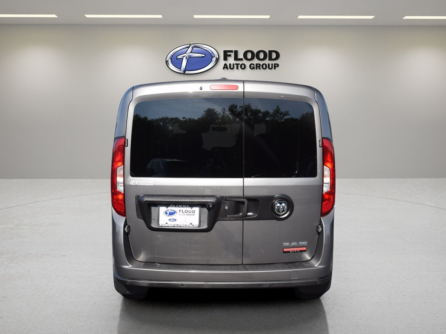 Used 2016 RAM ProMaster City Tradesman SLT w/ Rear Back-up Camera Group FWD image 5