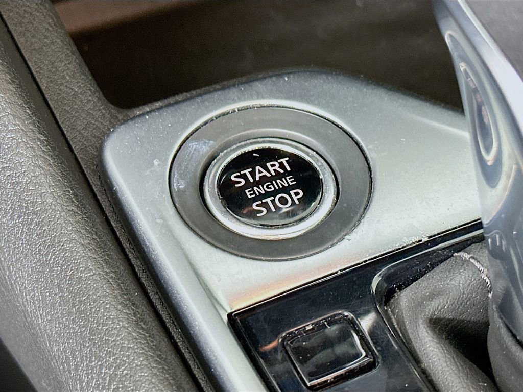 Used 2022 Nissan Sentra SV image 18