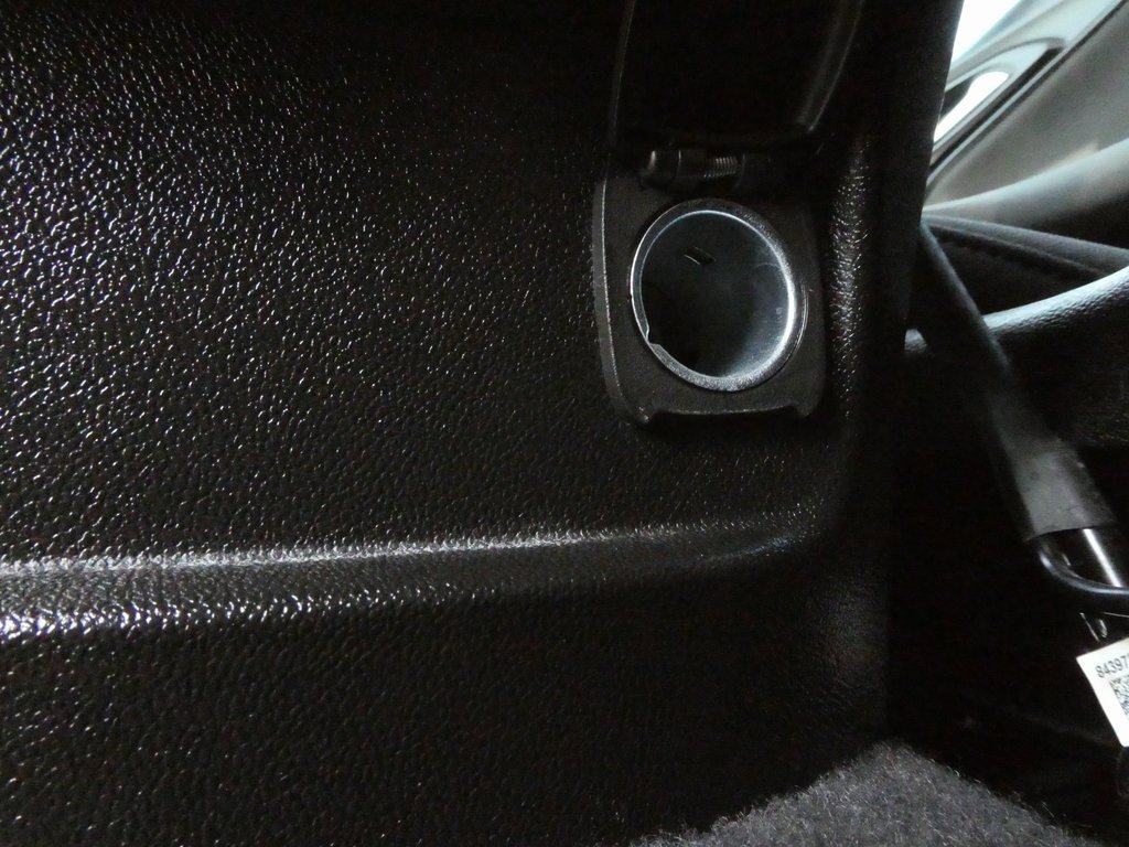 Used 2022 Chevrolet Malibu LT image 37