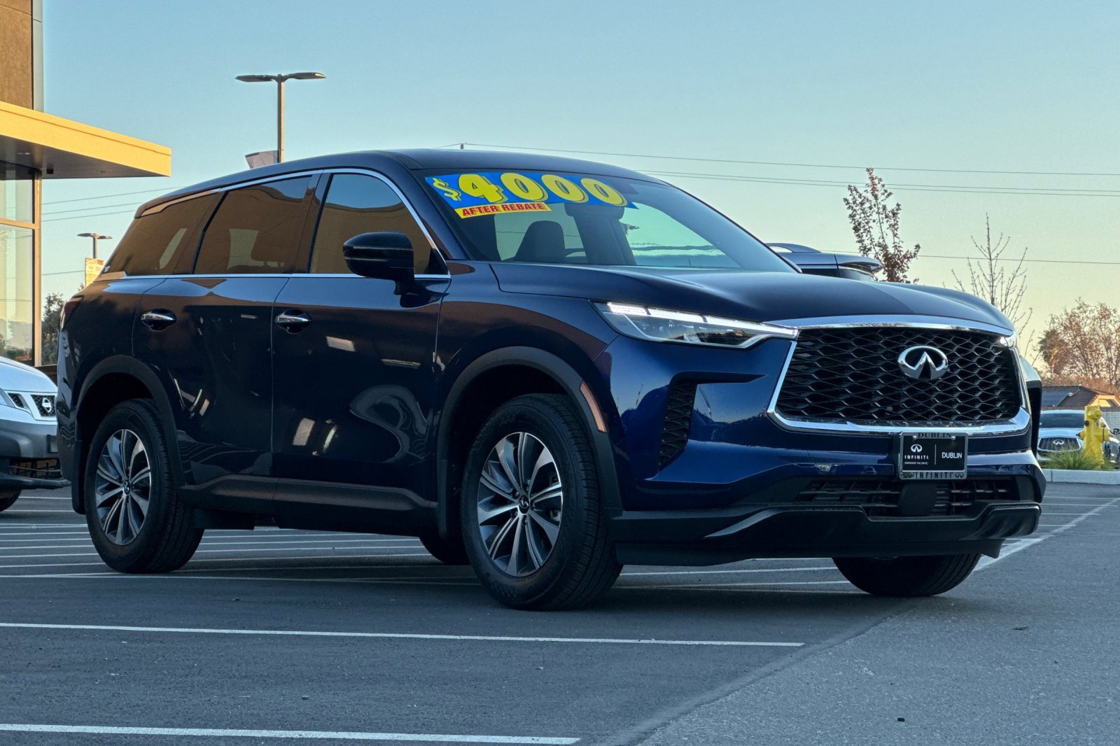 Certified 2025 INFINITI QX60 Pure image 7