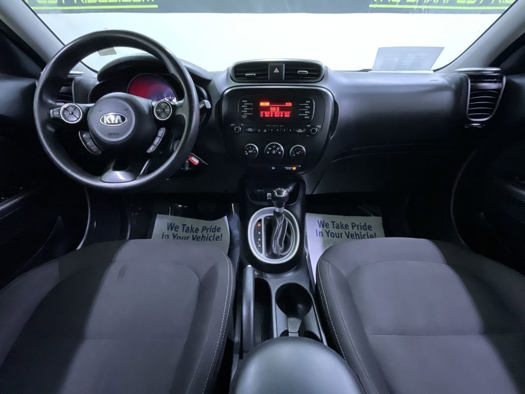 Used 2016 Kia Soul FWD image 17