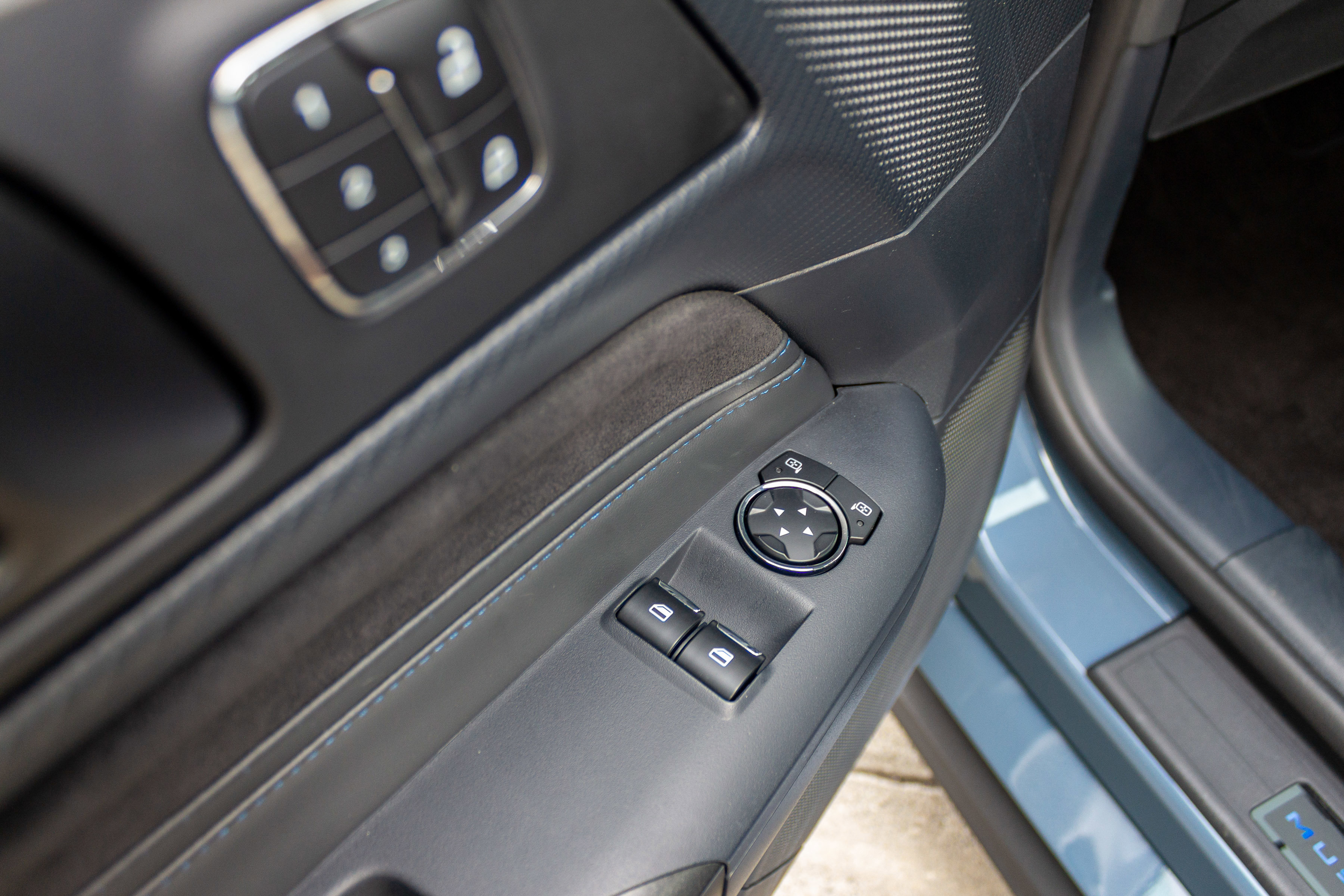Used 2024 Ford Mustang Dark Horse image 19