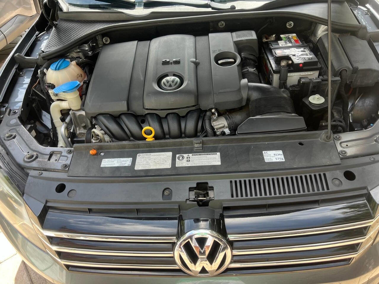 Used 2013 Volkswagen Passat 2.5 SE FWD image 22
