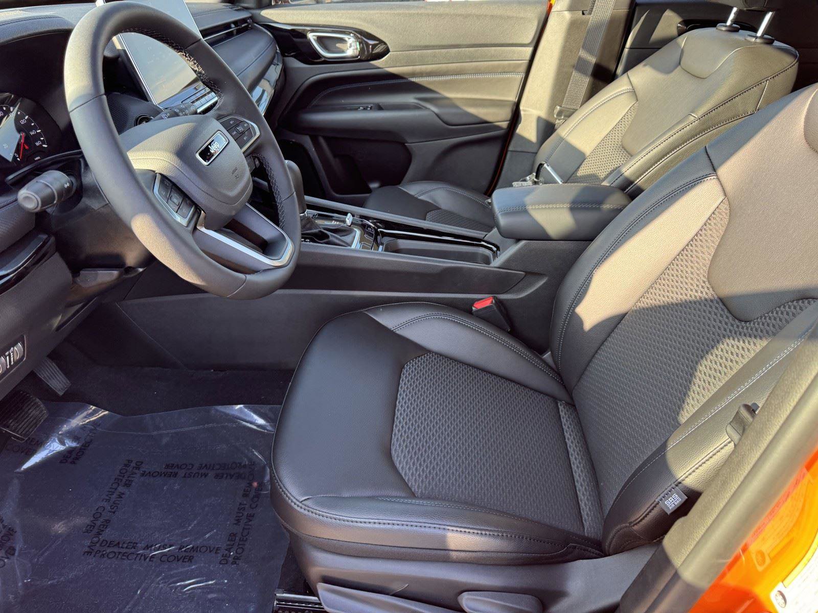 New 2026 Jeep Compass Latitude image 12