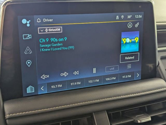 Used 2023 Chevrolet Suburban Premier image 20