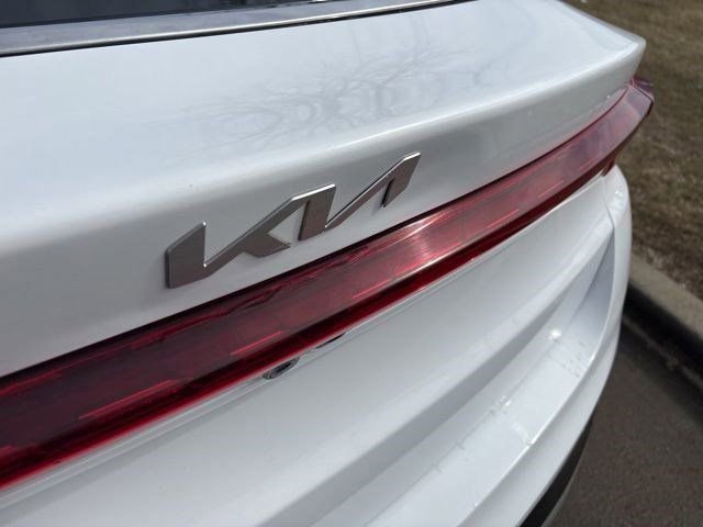 Used 2023 Kia K5 LXS image 48
