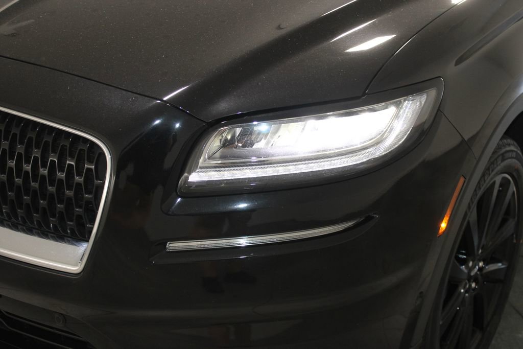 Used 2022 Lincoln Nautilus Reserve w/ Equipment Group 201A image 60