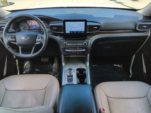 Certified 2020 Ford Explorer Limited w/ Class III Trailer Tow Package RWD image 15